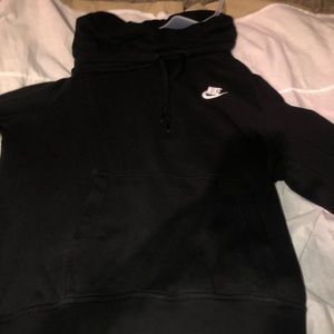 super cute nike pull over